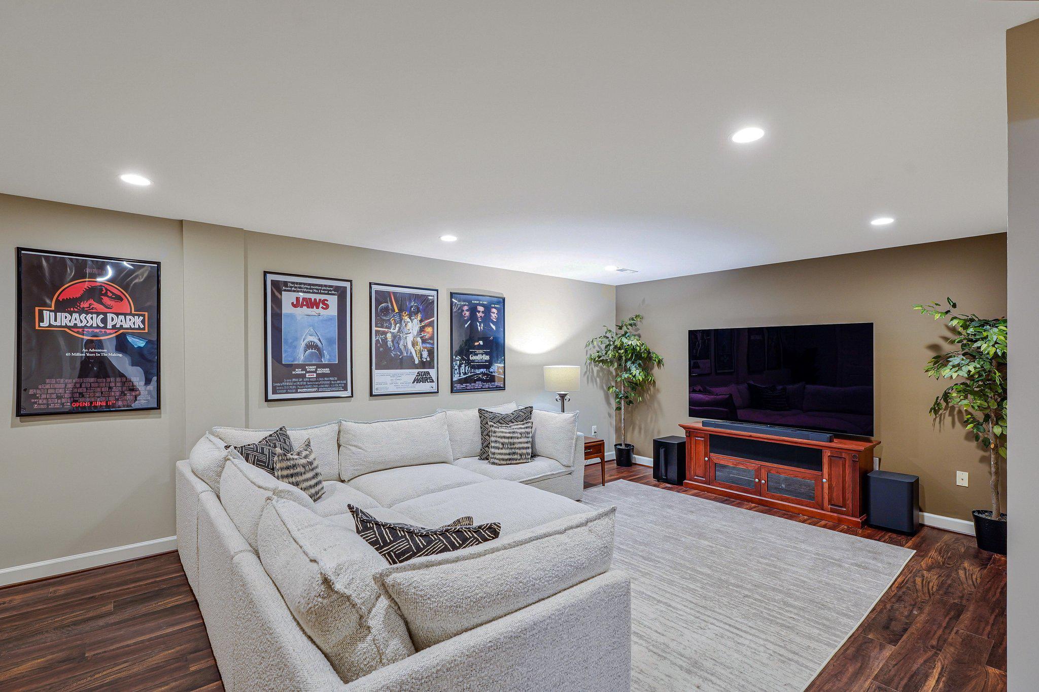 12693 VALLEY OAKS COURT