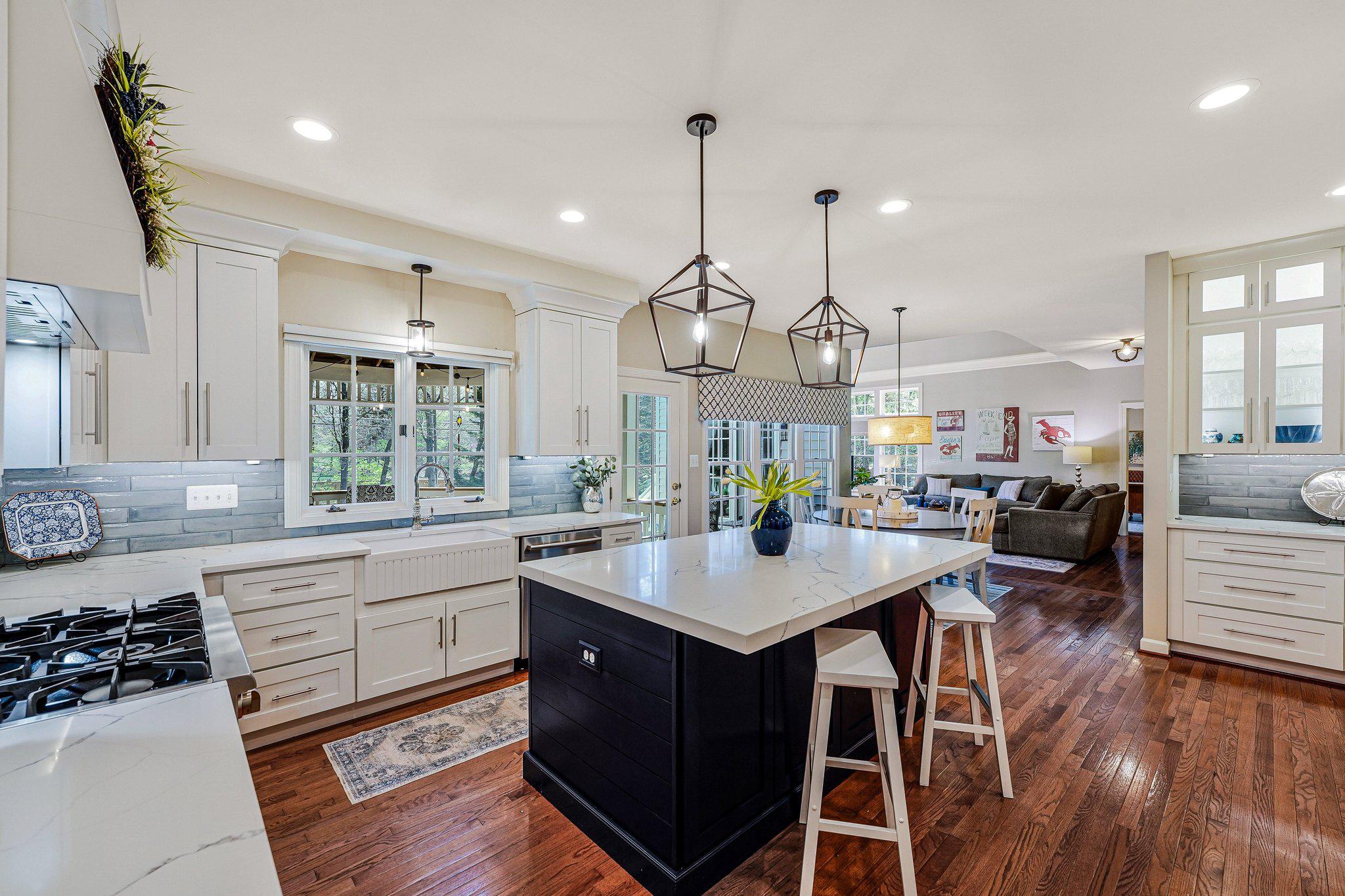 12693 VALLEY OAKS COURT