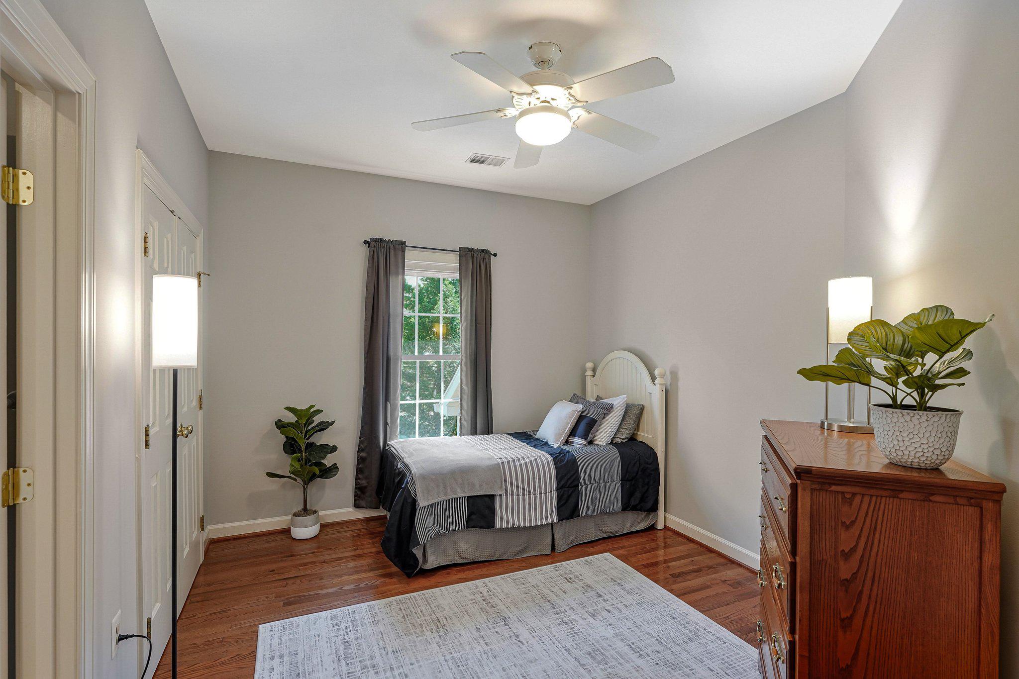 12693 VALLEY OAKS COURT