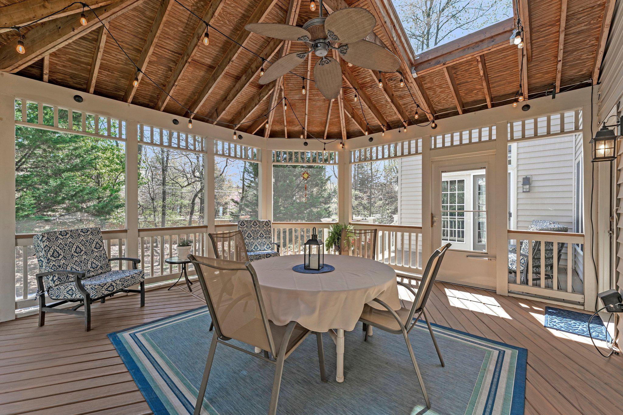 12693 VALLEY OAKS COURT