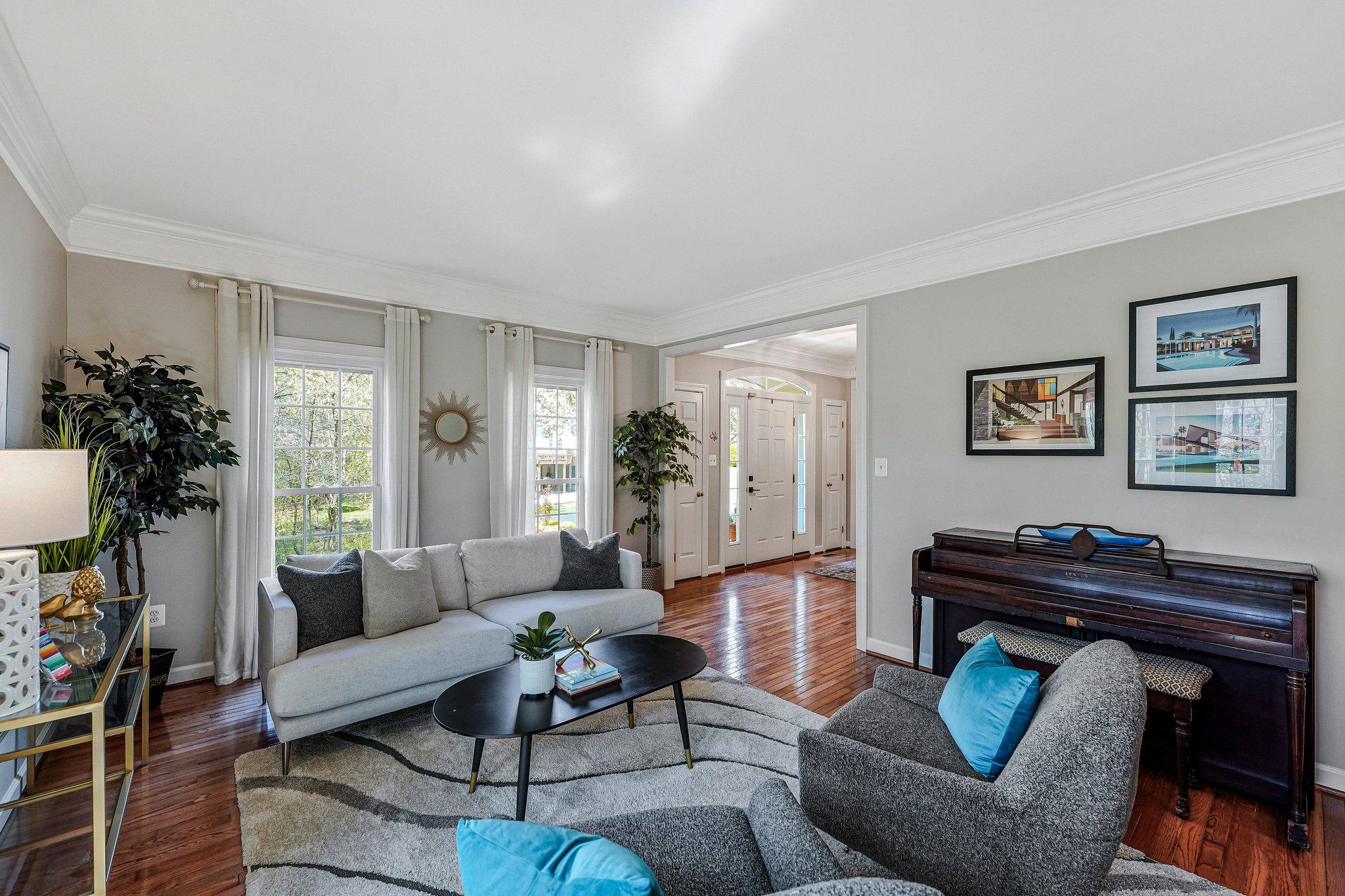 12693 VALLEY OAKS COURT