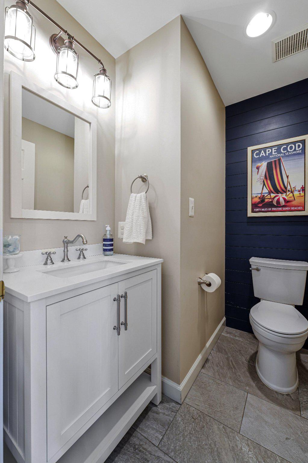 12693 VALLEY OAKS COURT