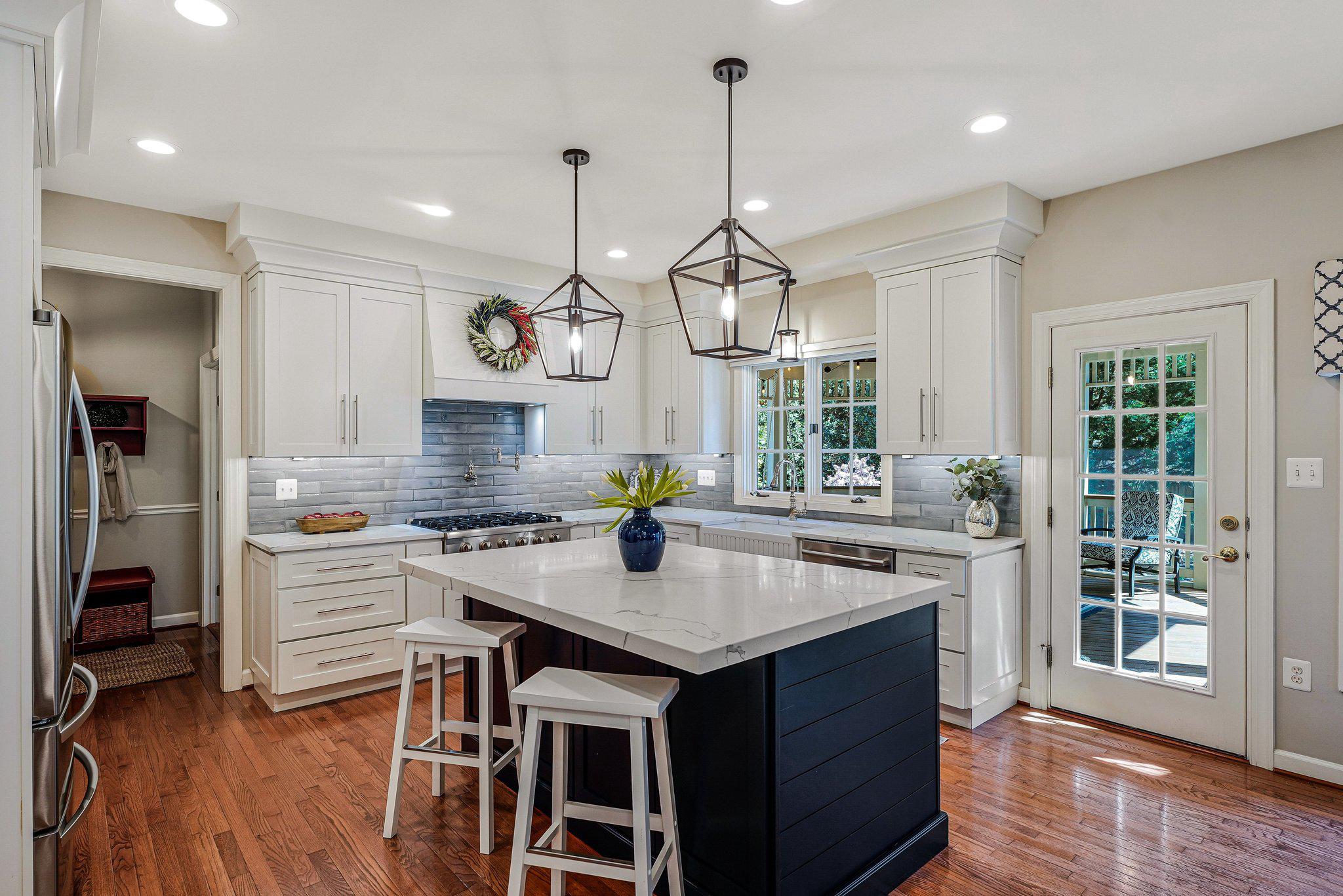 12693 VALLEY OAKS COURT