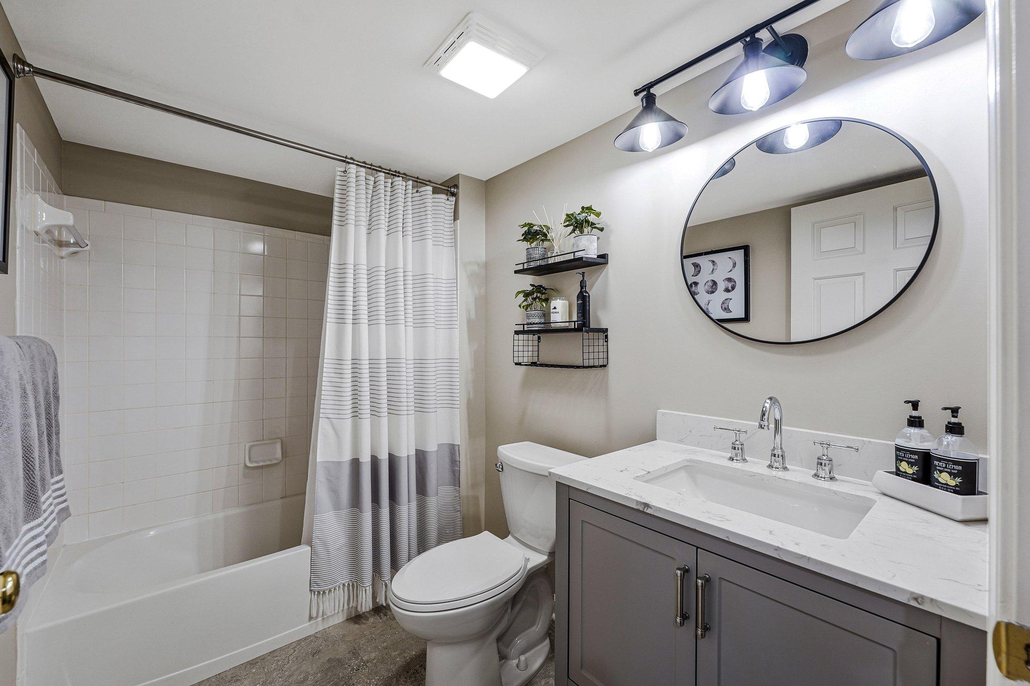 12693 VALLEY OAKS COURT