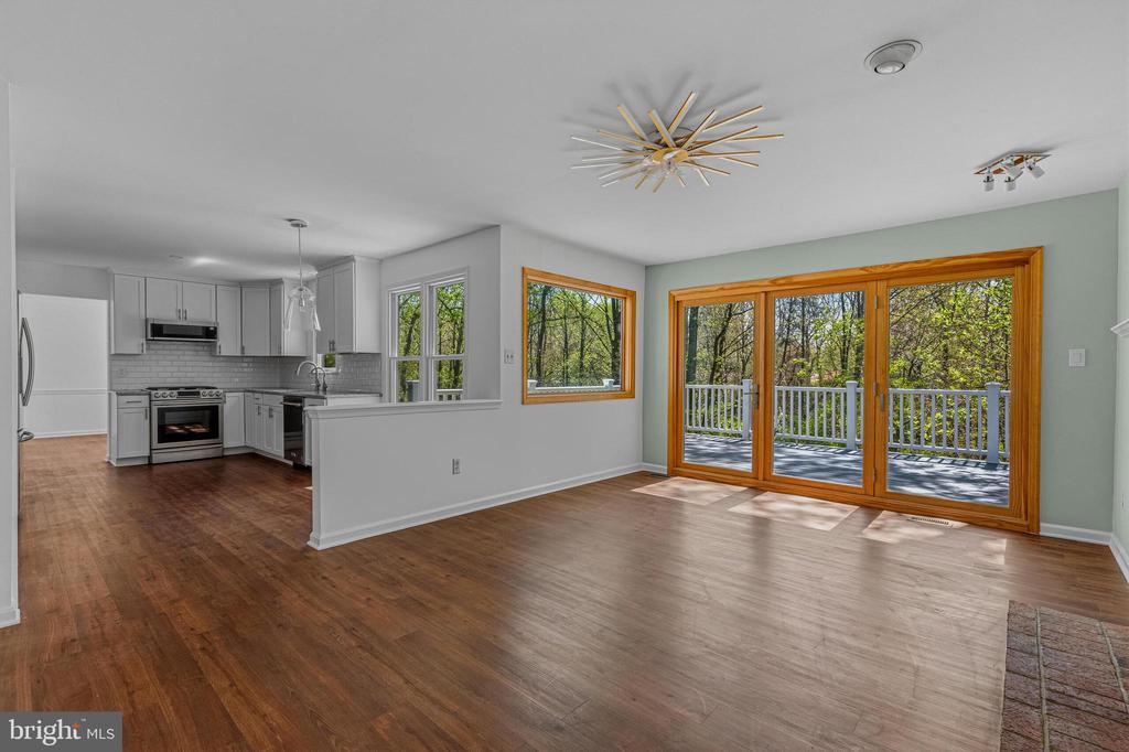 1646 STOWE ROAD