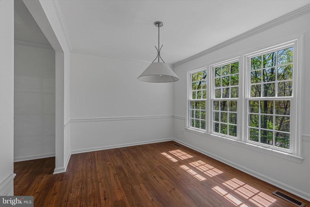 1646 STOWE ROAD