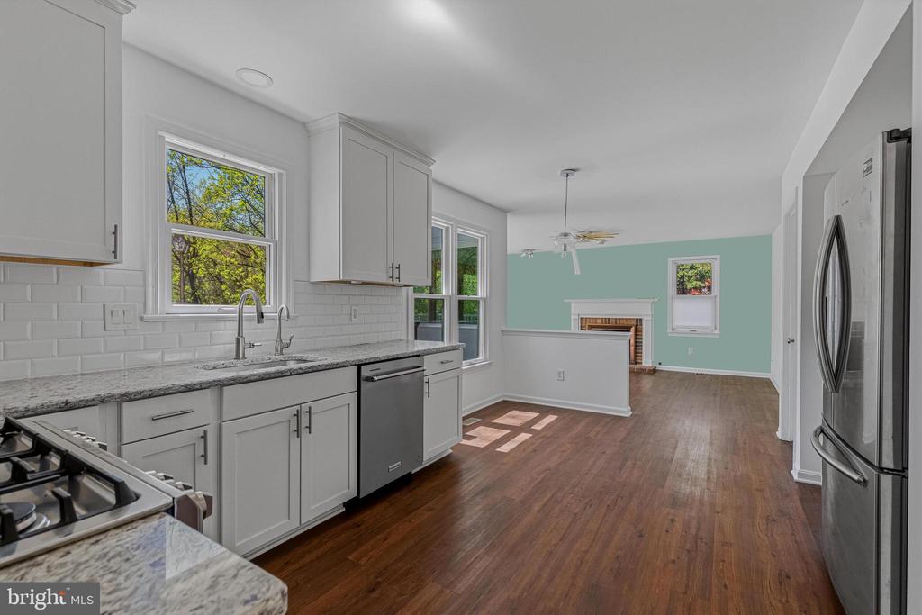 1646 STOWE ROAD