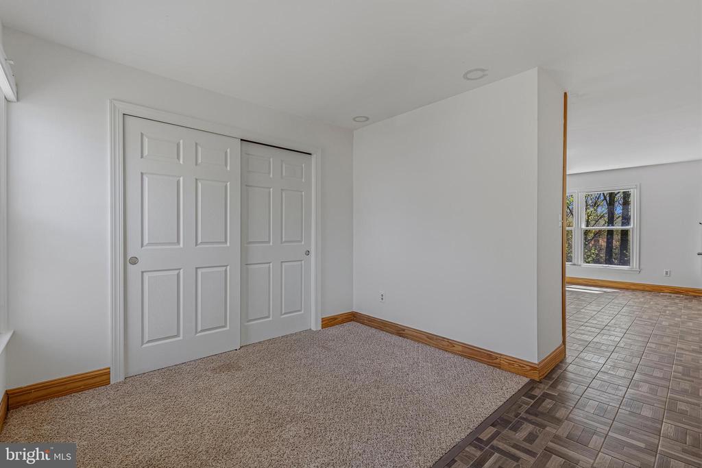1646 STOWE ROAD