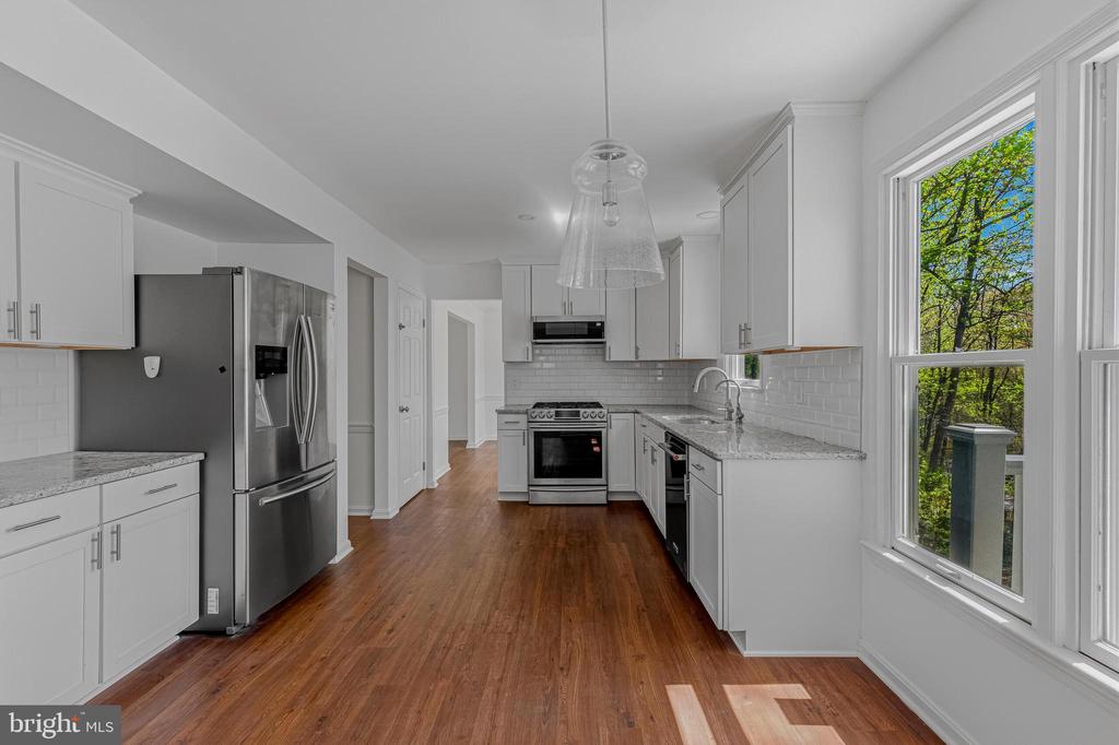 1646 STOWE ROAD
