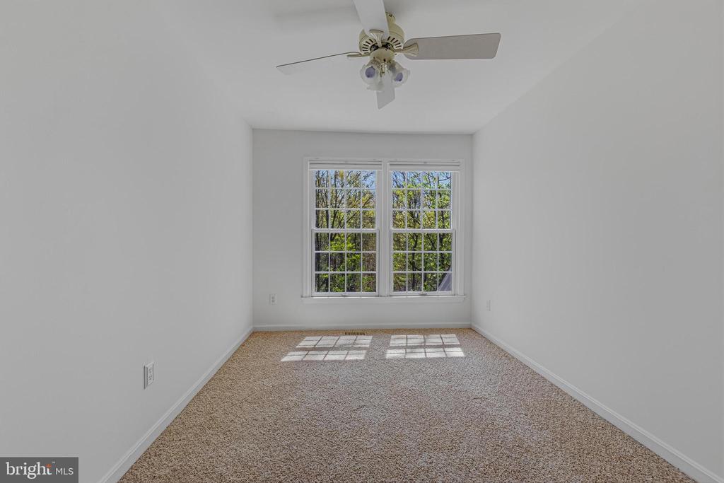 1646 STOWE ROAD
