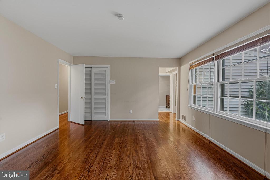 1322 CORDELIA COURT