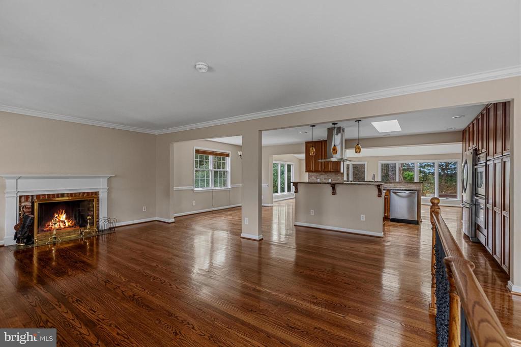 1322 CORDELIA COURT