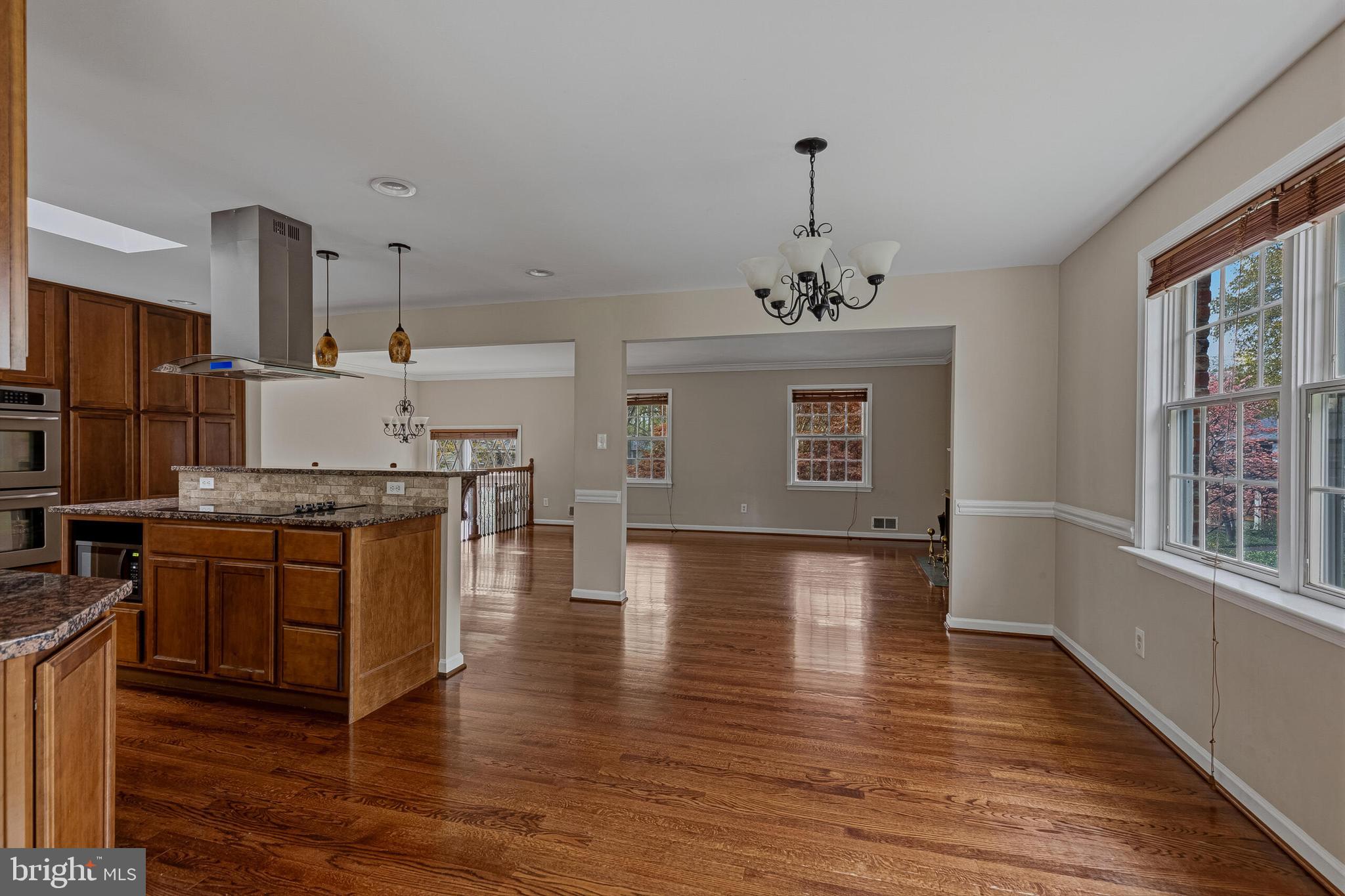 1322 CORDELIA COURT