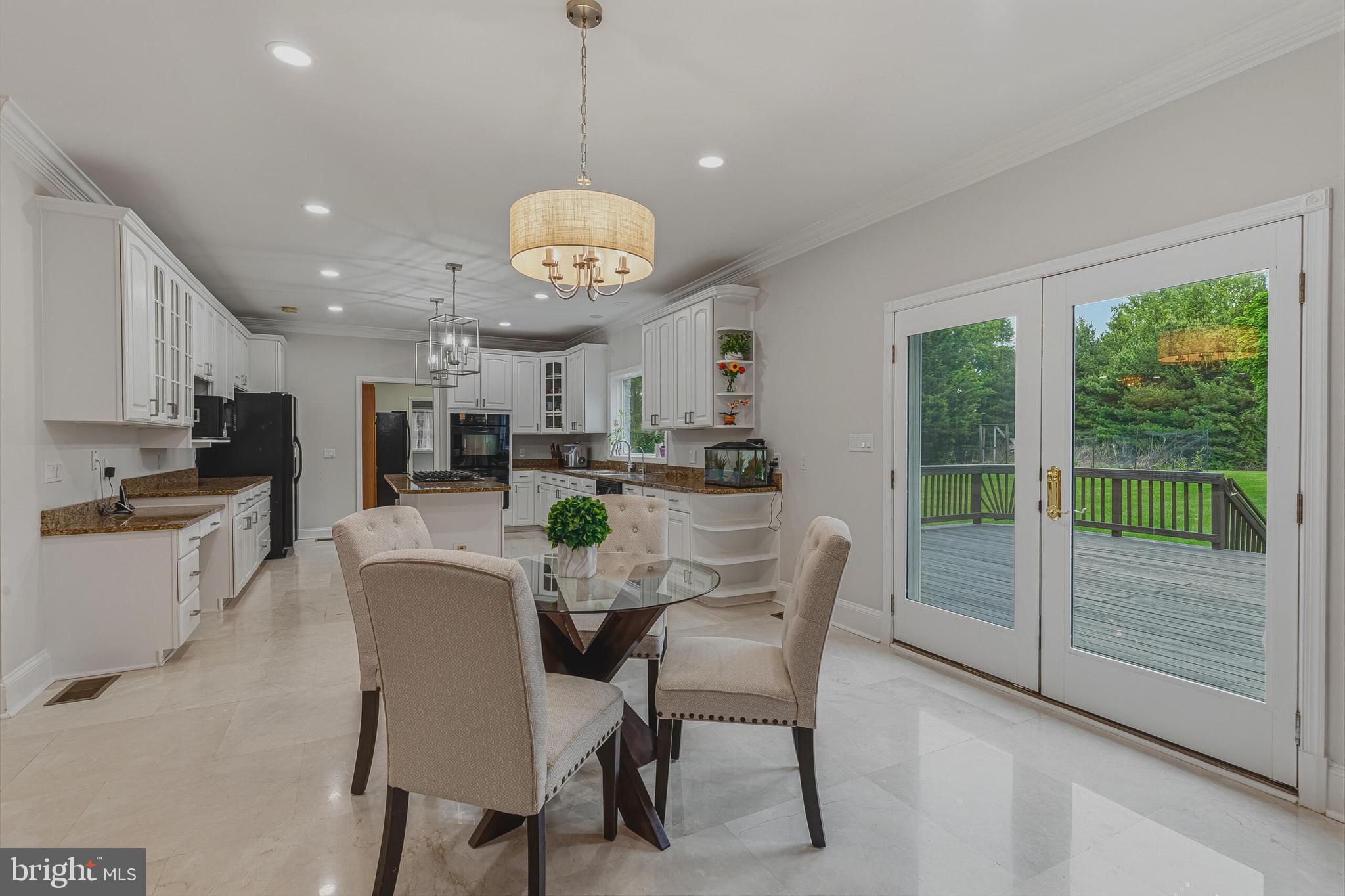 837 SENECA ROAD