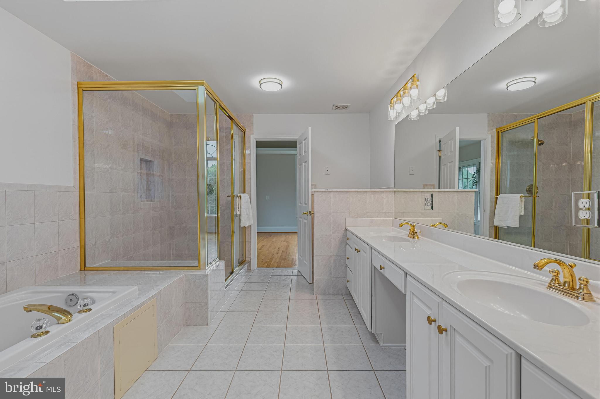 837 SENECA ROAD