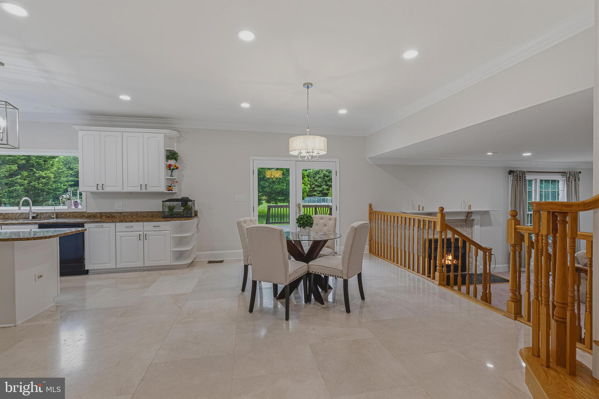 837 SENECA ROAD