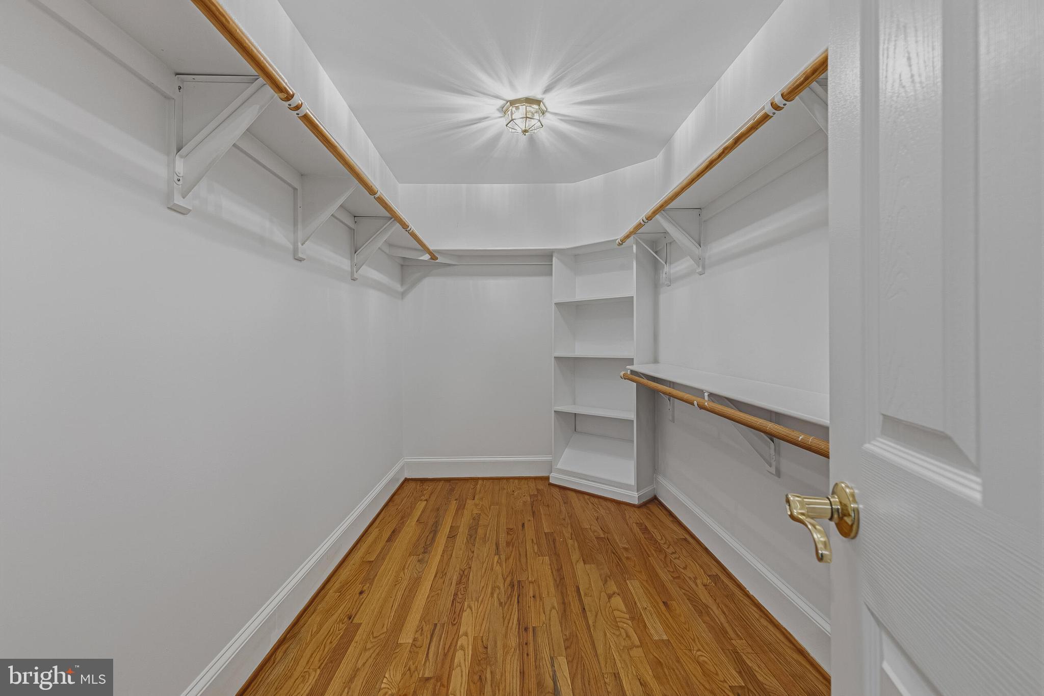 837 SENECA ROAD
