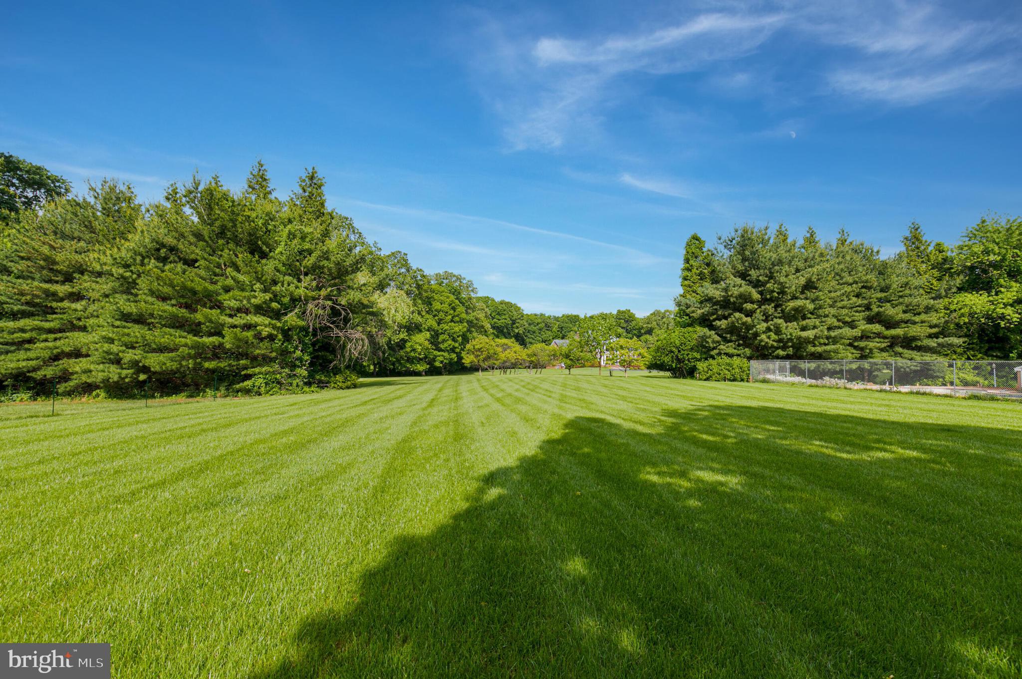837 SENECA ROAD