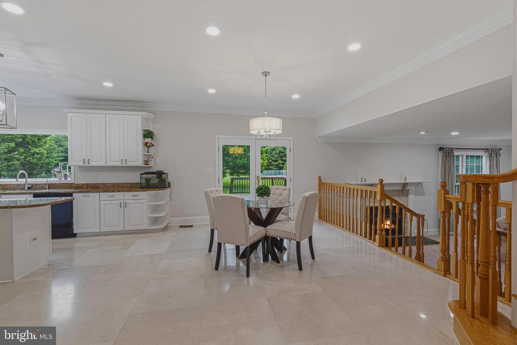 837 SENECA ROAD