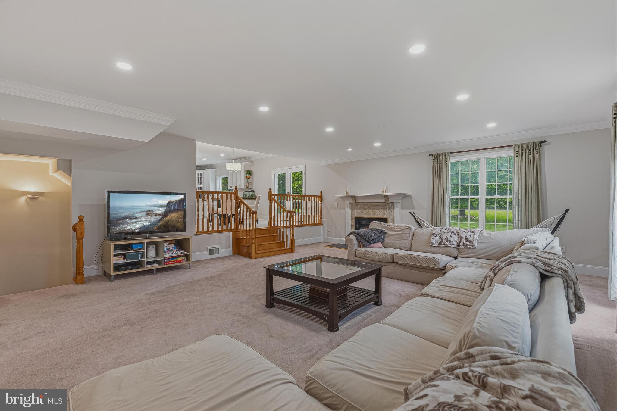 837 SENECA ROAD