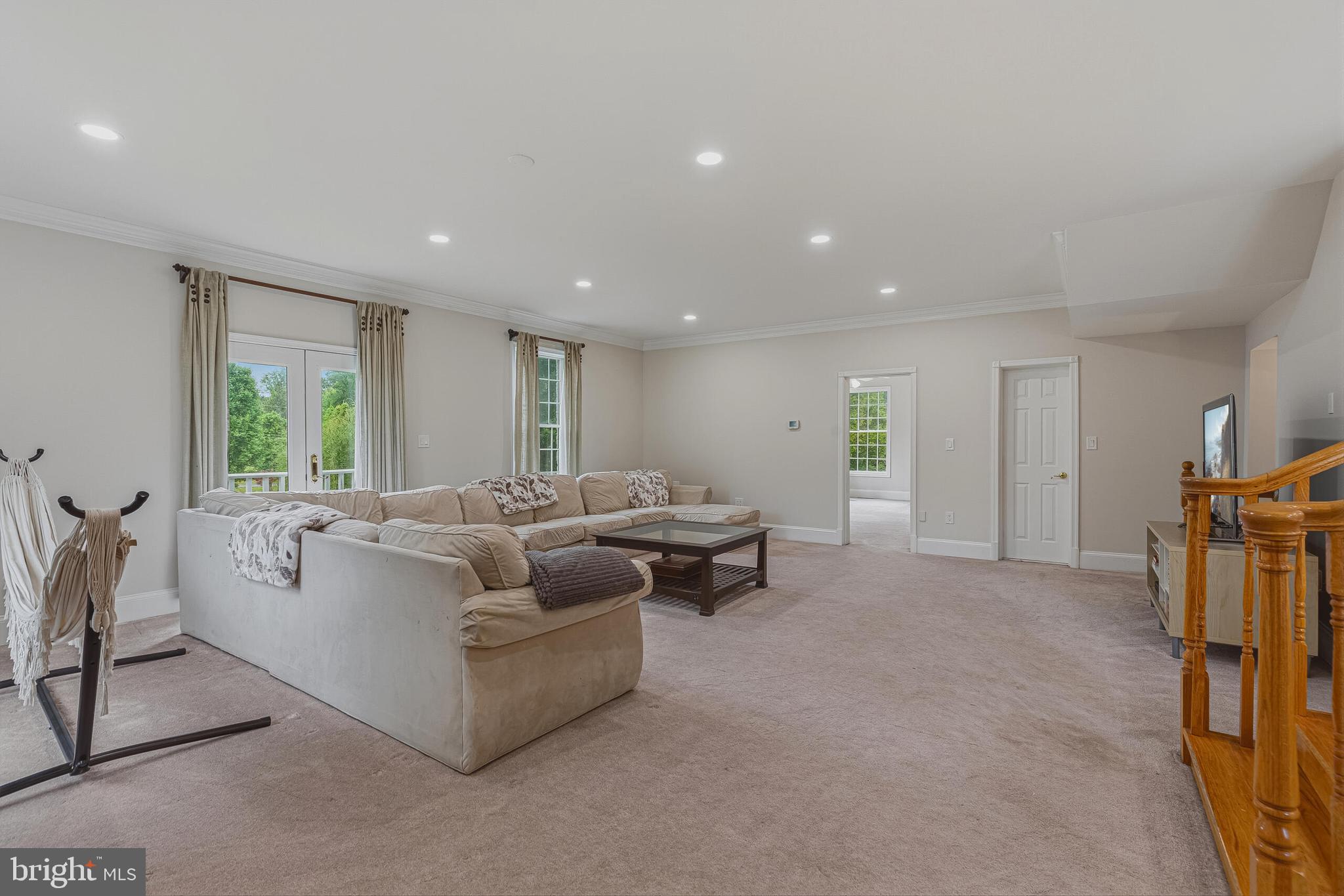 837 SENECA ROAD