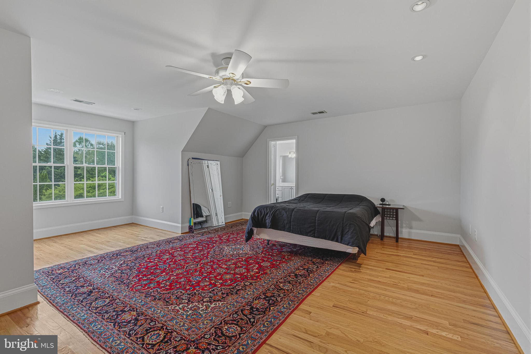 837 SENECA ROAD