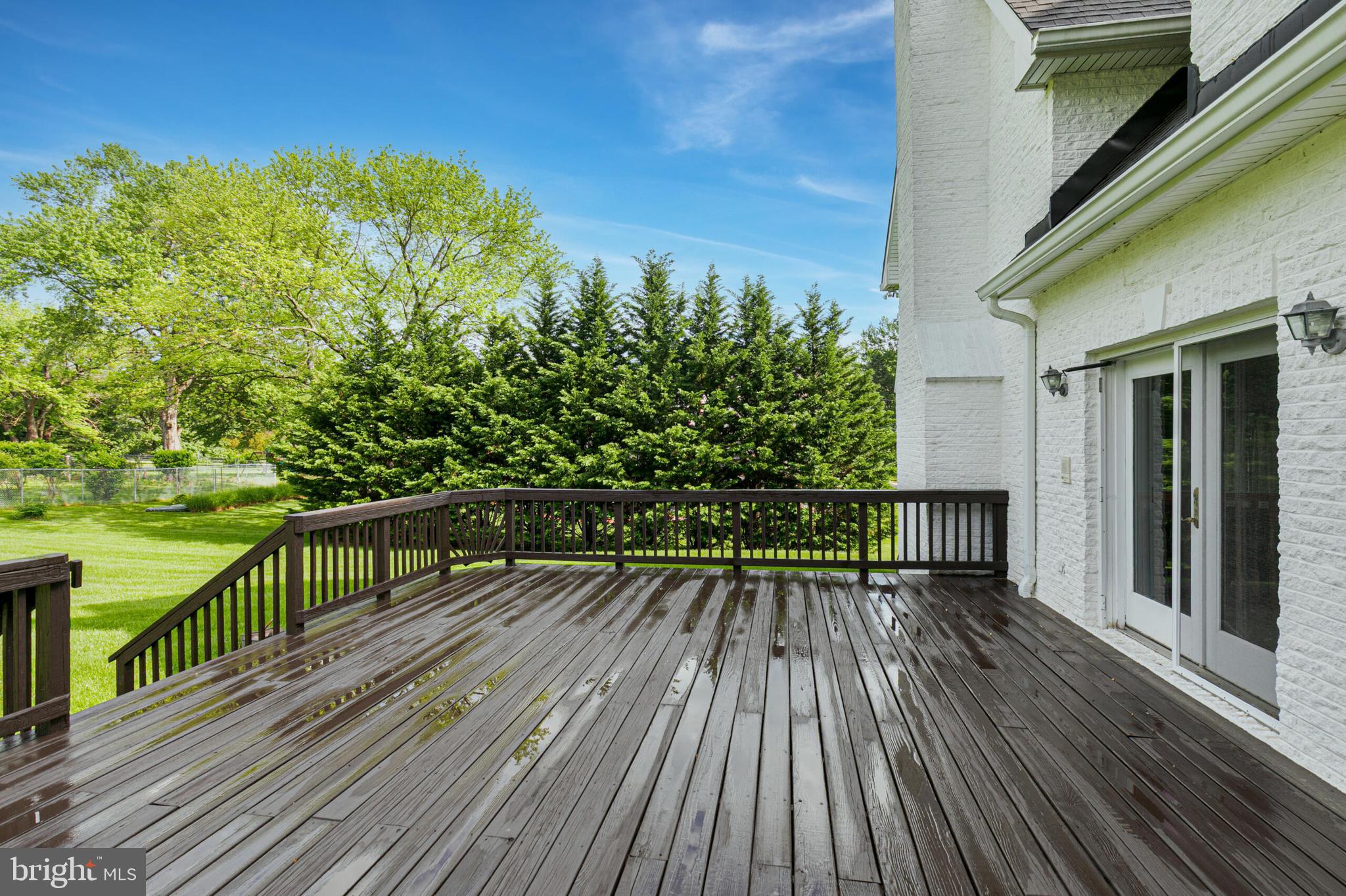 837 SENECA ROAD