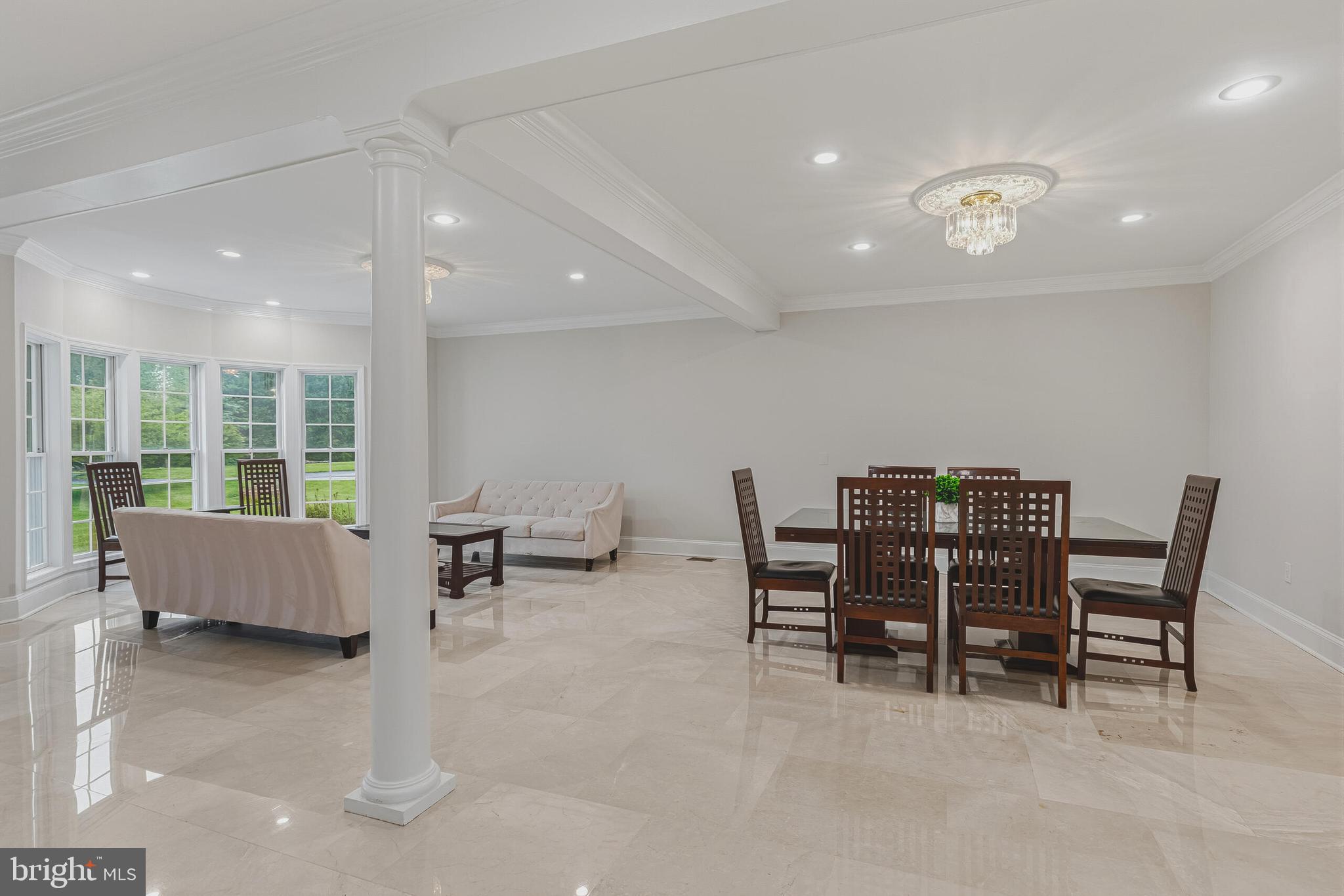 837 SENECA ROAD