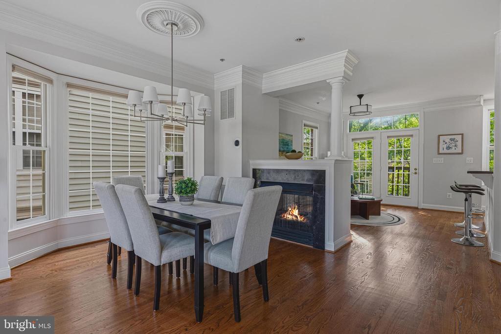 4138 TIMBER LOG WAY