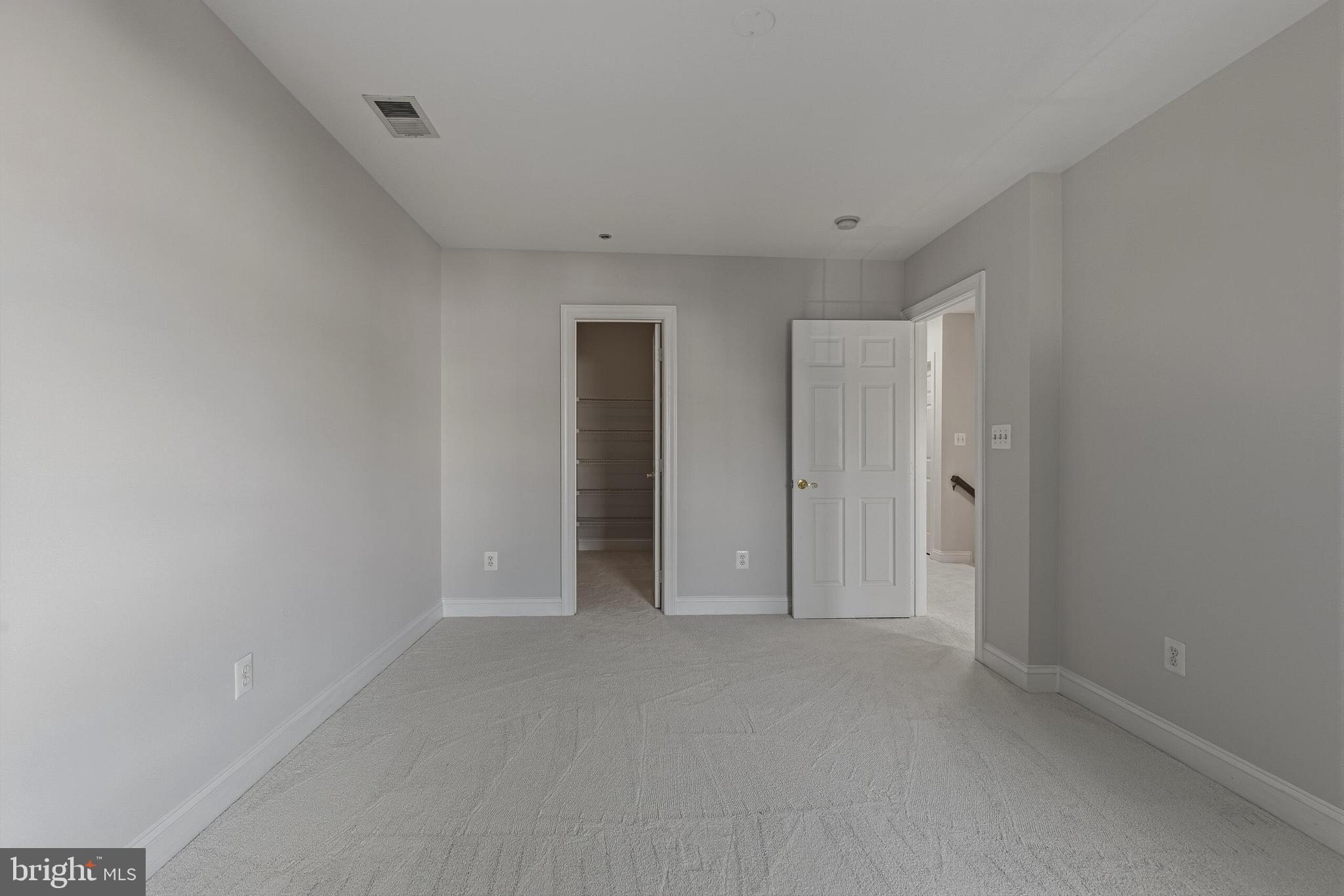 4138 TIMBER LOG WAY
