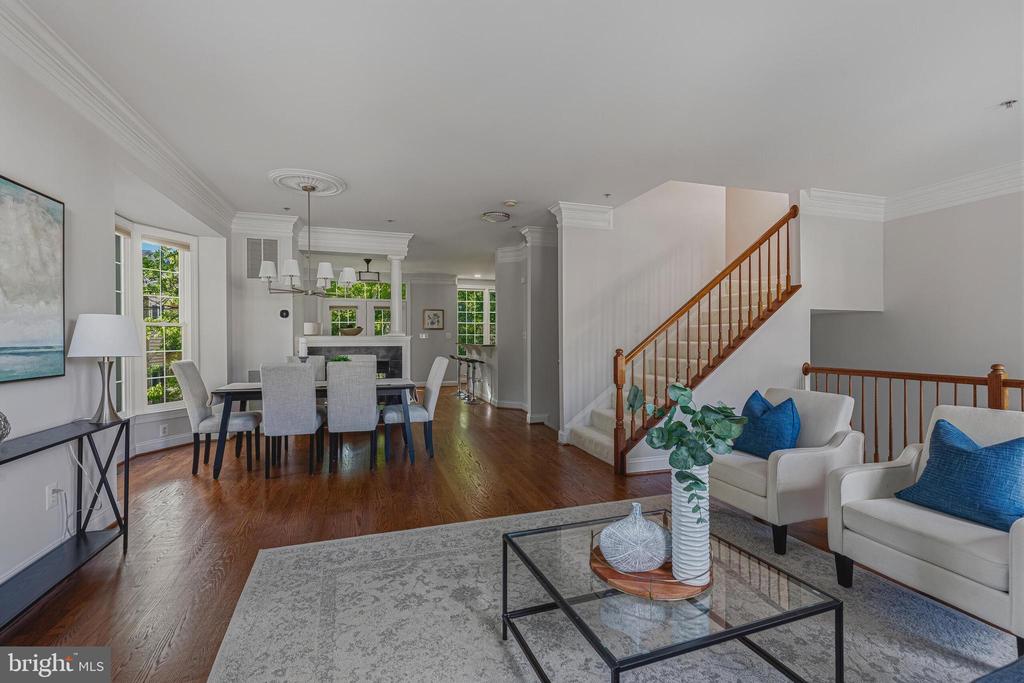 4138 TIMBER LOG WAY