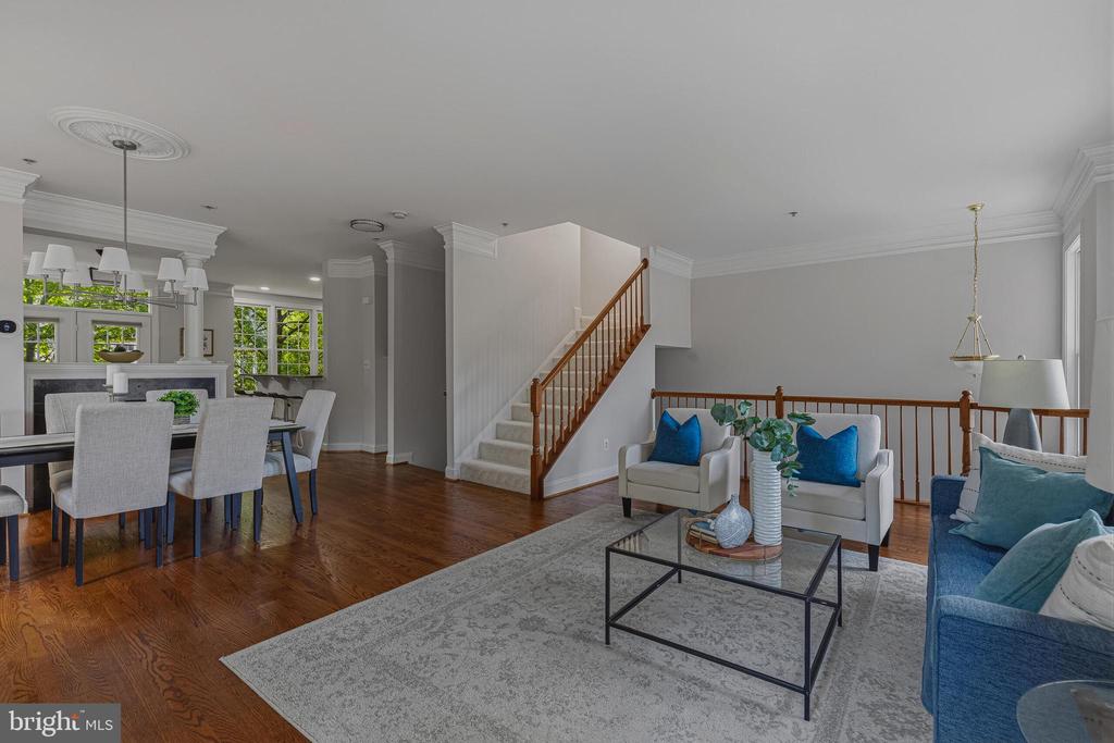 4138 TIMBER LOG WAY
