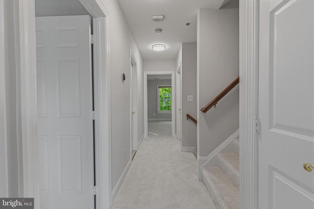 4138 TIMBER LOG WAY