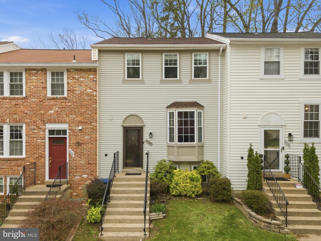 10058 CHESTNUT WOOD LANE