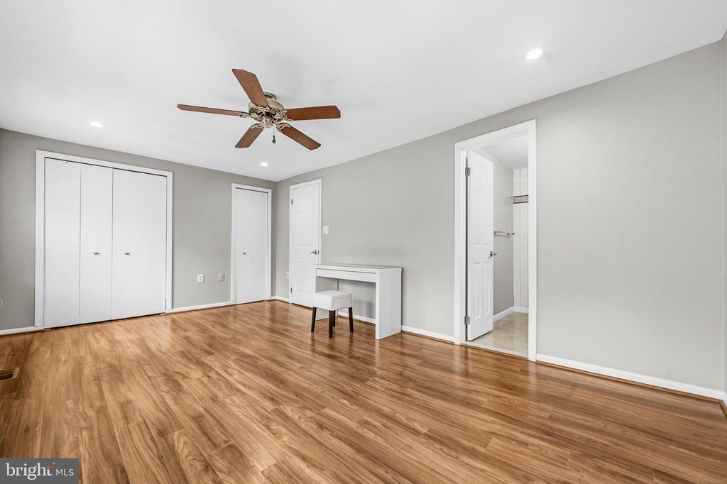 10058 CHESTNUT WOOD LANE