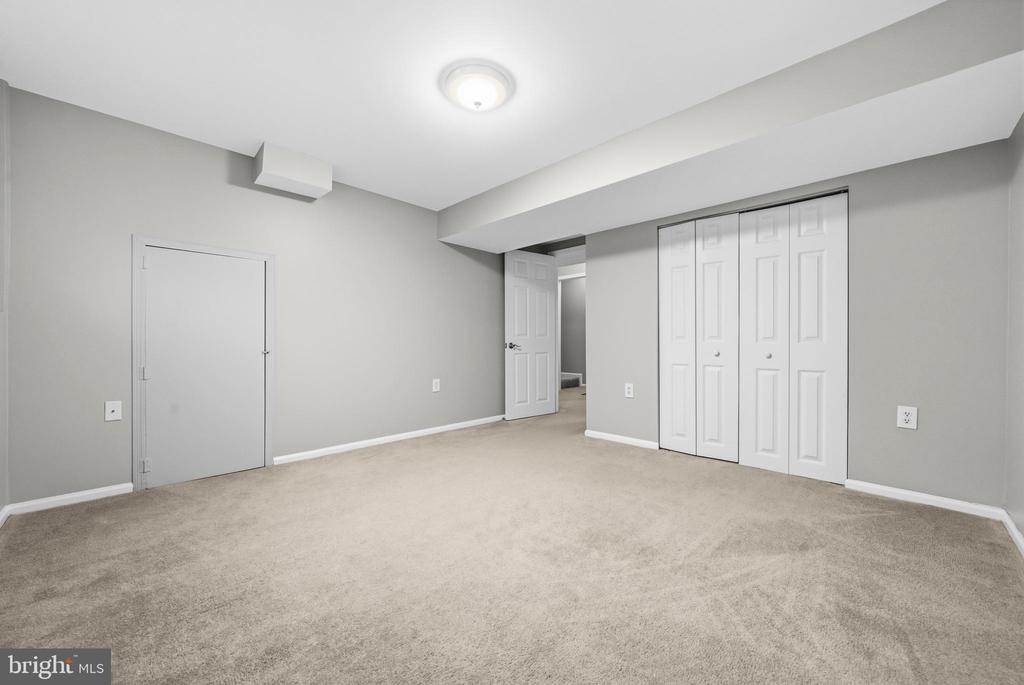 10058 CHESTNUT WOOD LANE