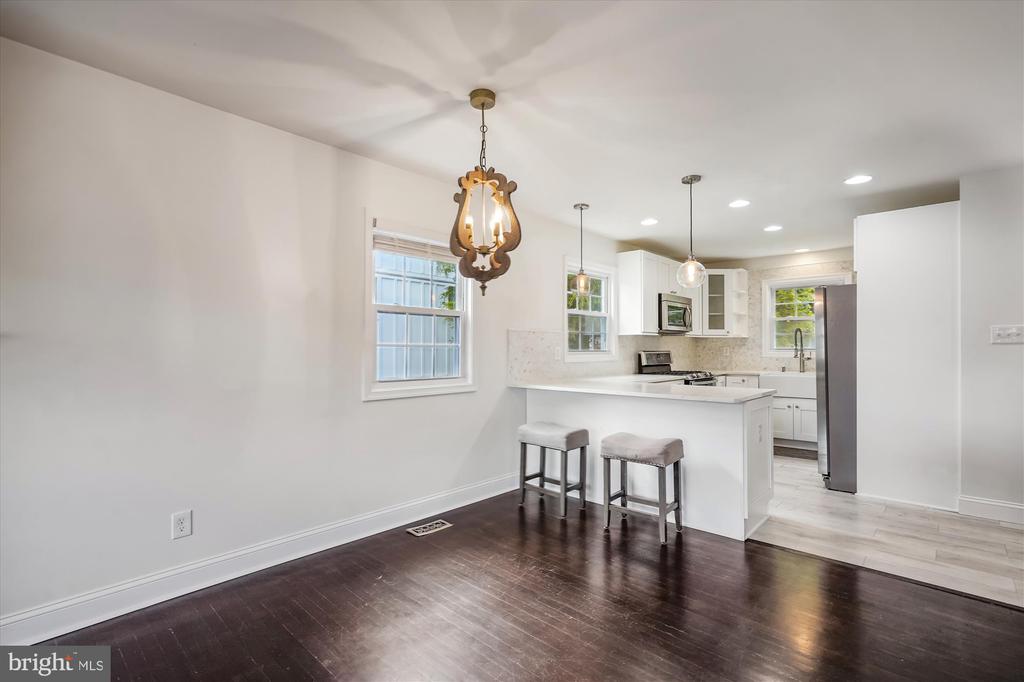 109 MOORE AVENUE SW