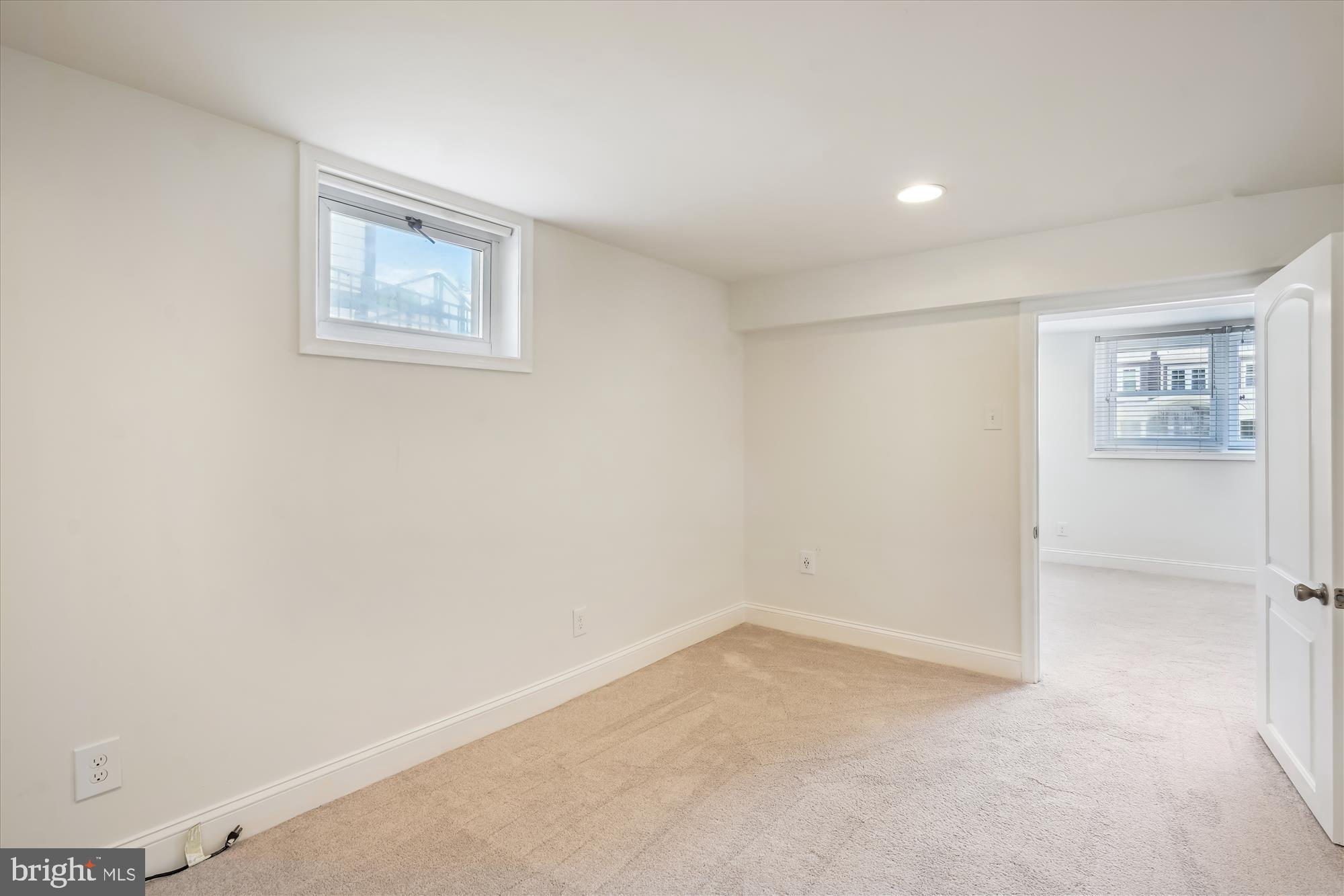 109 MOORE AVENUE SW