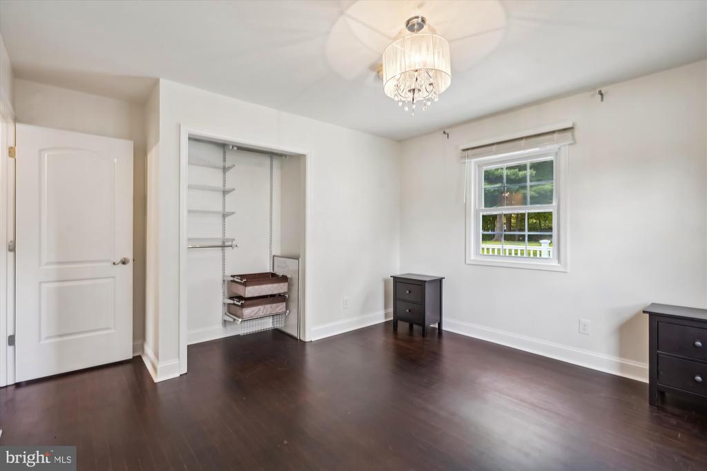 109 MOORE AVENUE SW