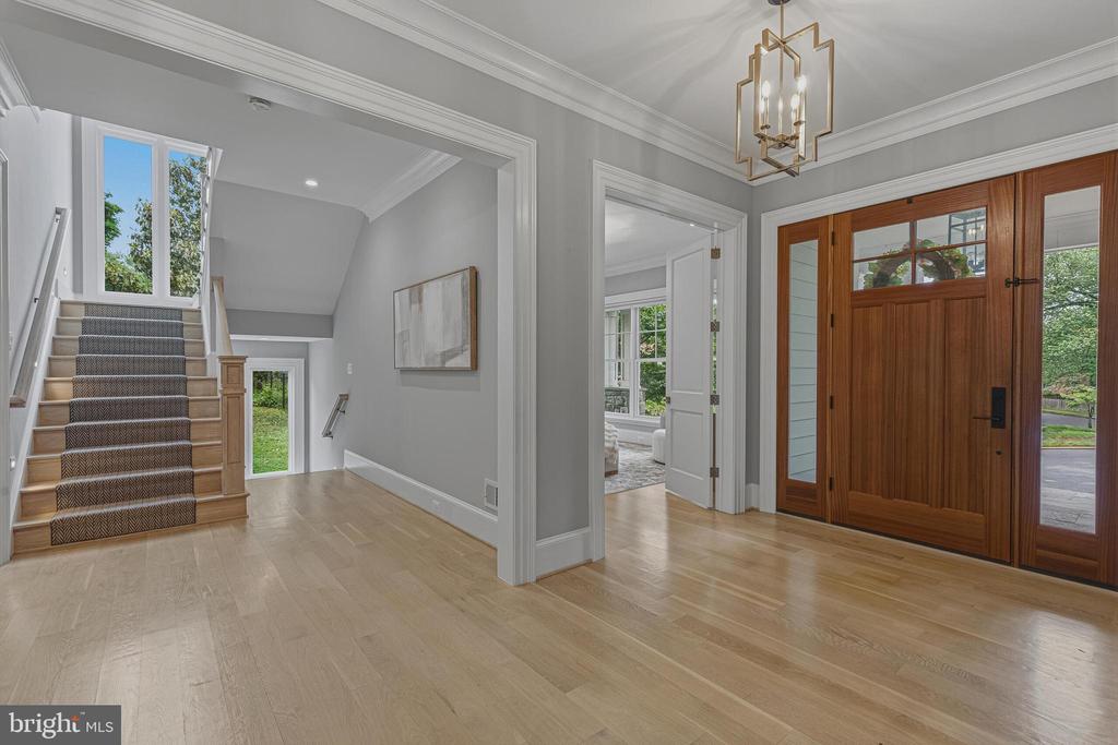 7820 CALPURNIA COURT