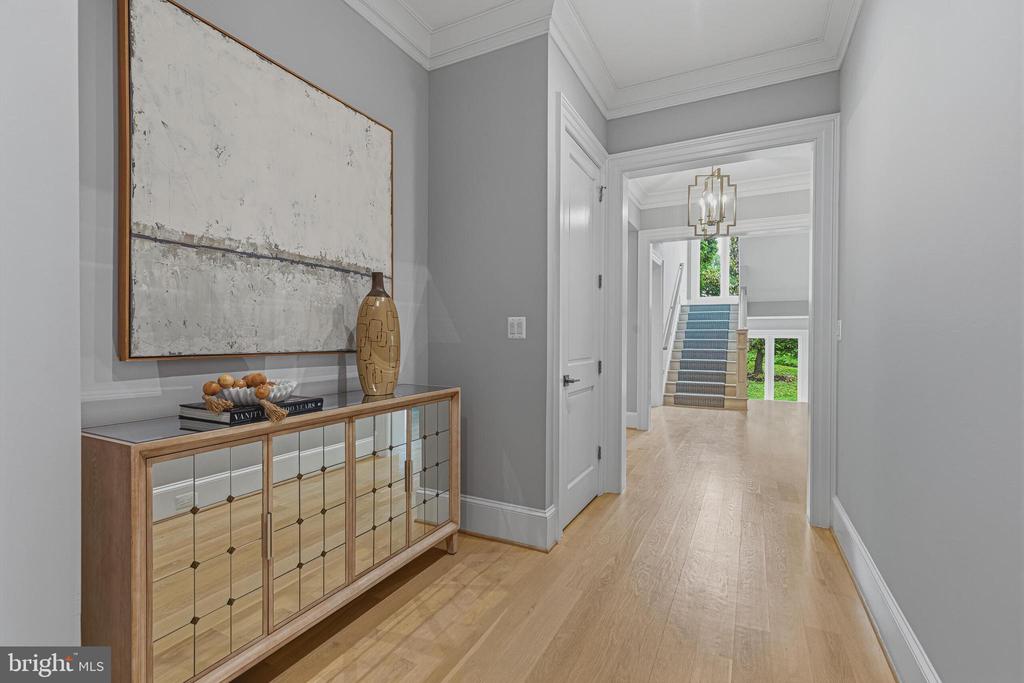 7820 CALPURNIA COURT