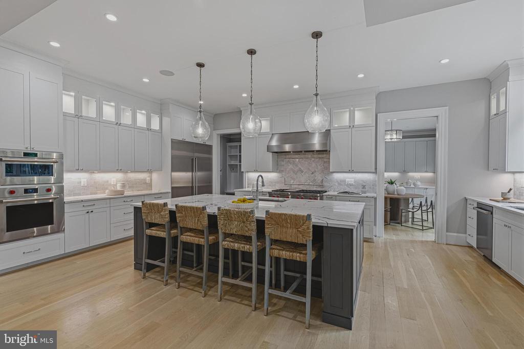 7820 CALPURNIA COURT