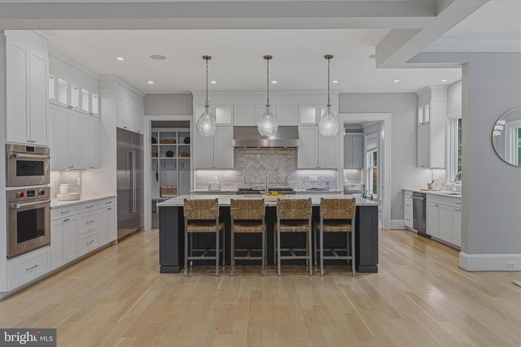 7820 CALPURNIA COURT