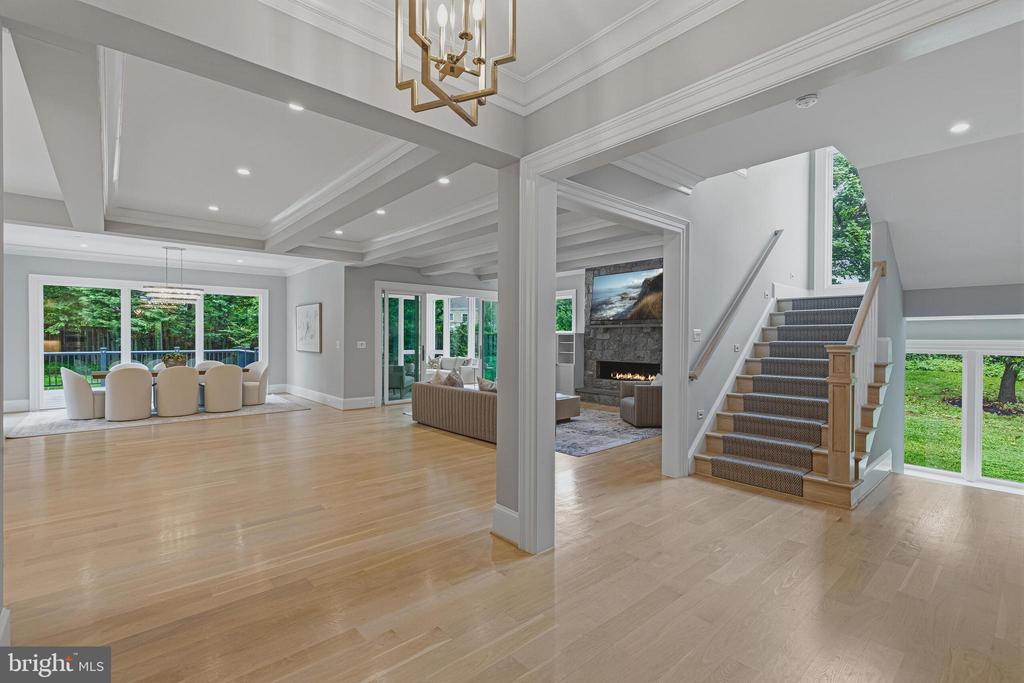 7820 CALPURNIA COURT