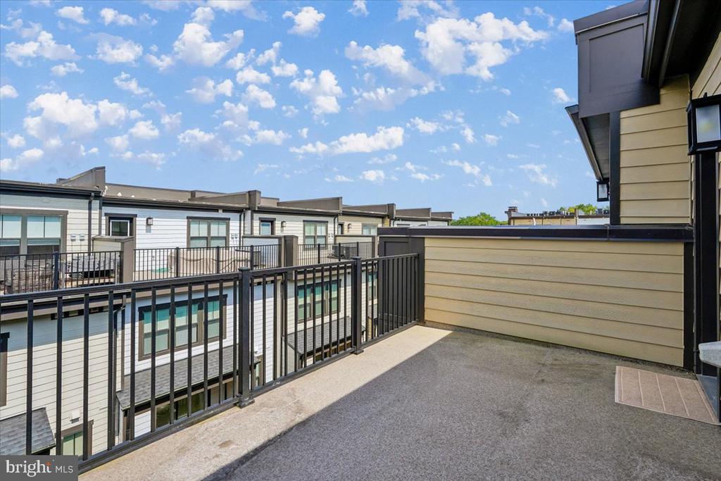 110 MARKET SQUARE NW Unit: 24