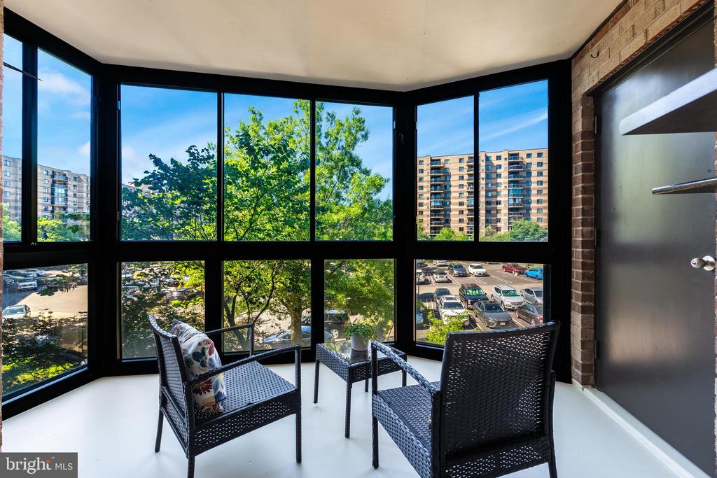 8360 GREENSBORO DRIVE 307