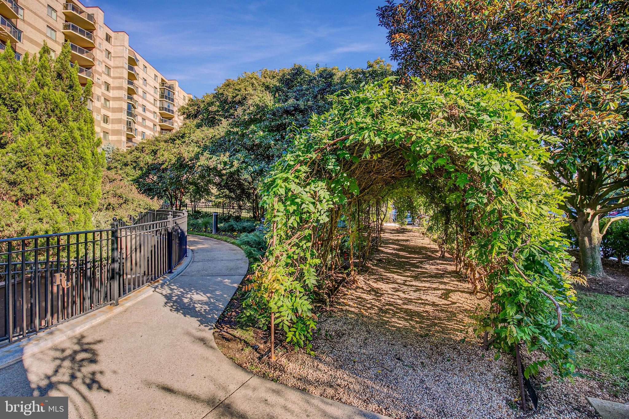 8360 GREENSBORO DRIVE 307