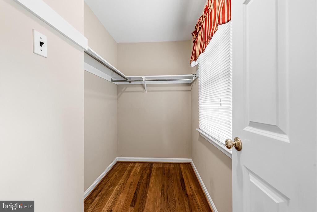 1432 FILENE COURT