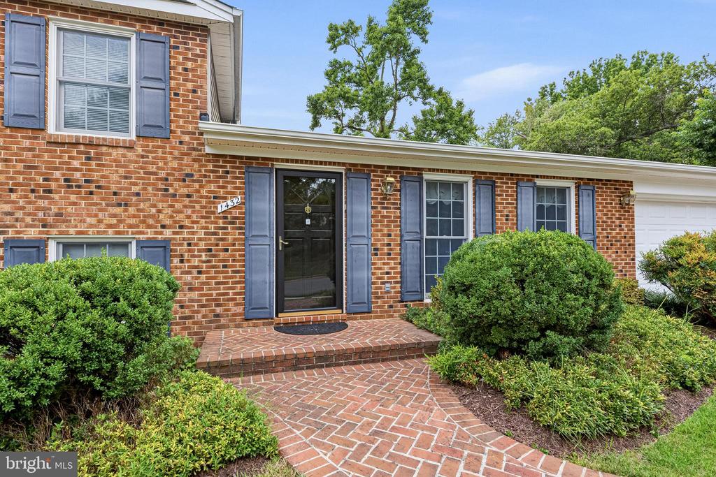 1432 FILENE COURT