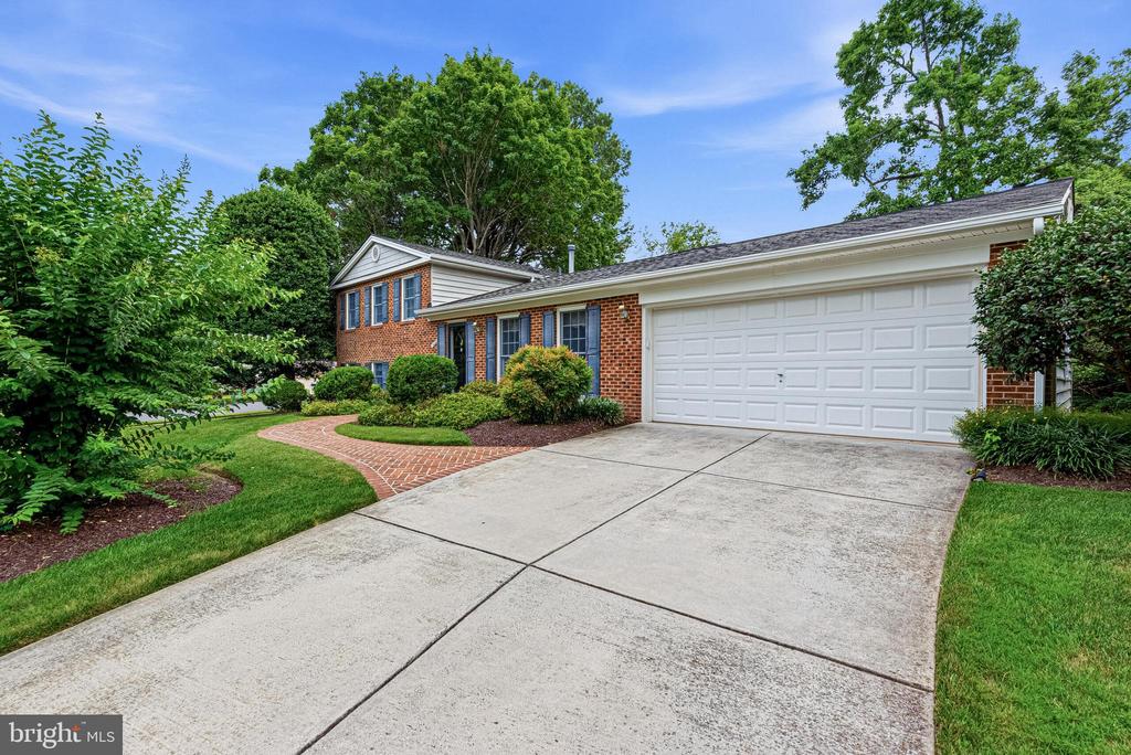 1432 FILENE COURT